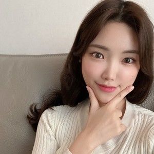 Meet your Posher, Eunji